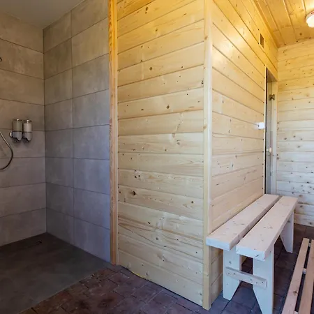 Wichrowe Wzgorze Chill House Jablonowo Holiday home *